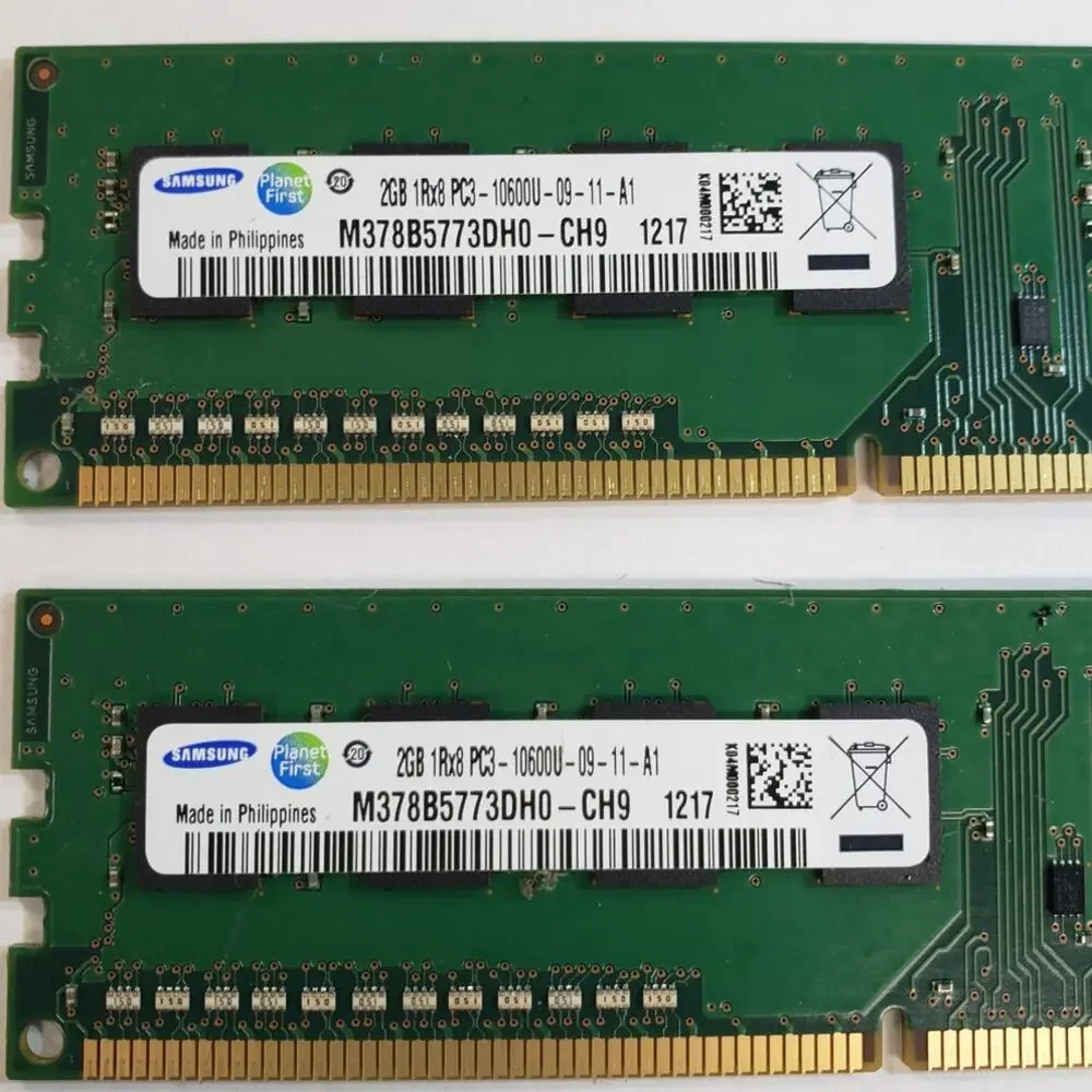 2pc - Samsung 2GB DDR3 1600MHz PC3-12800U Desktop Memory Module Lot